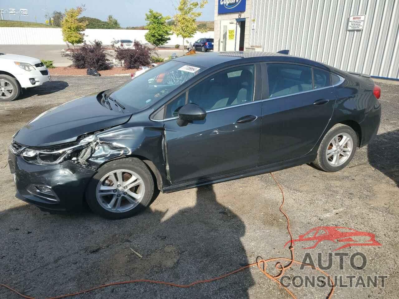 CHEVROLET CRUZE 2017 - 1G1BE5SM1H7171326