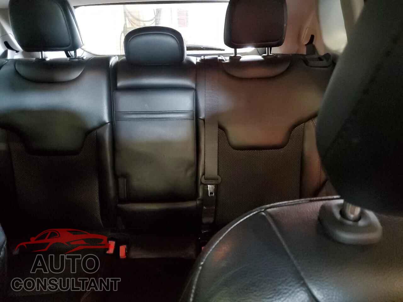 JEEP COMPASS 2019 - 3C4NJDDB2KT638035