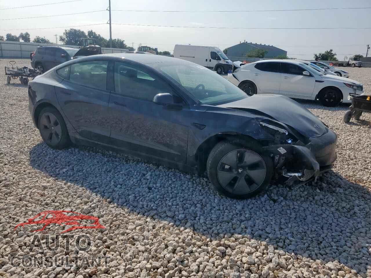 TESLA MODEL 3 2023 - 5YJ3E1EA4PF567670
