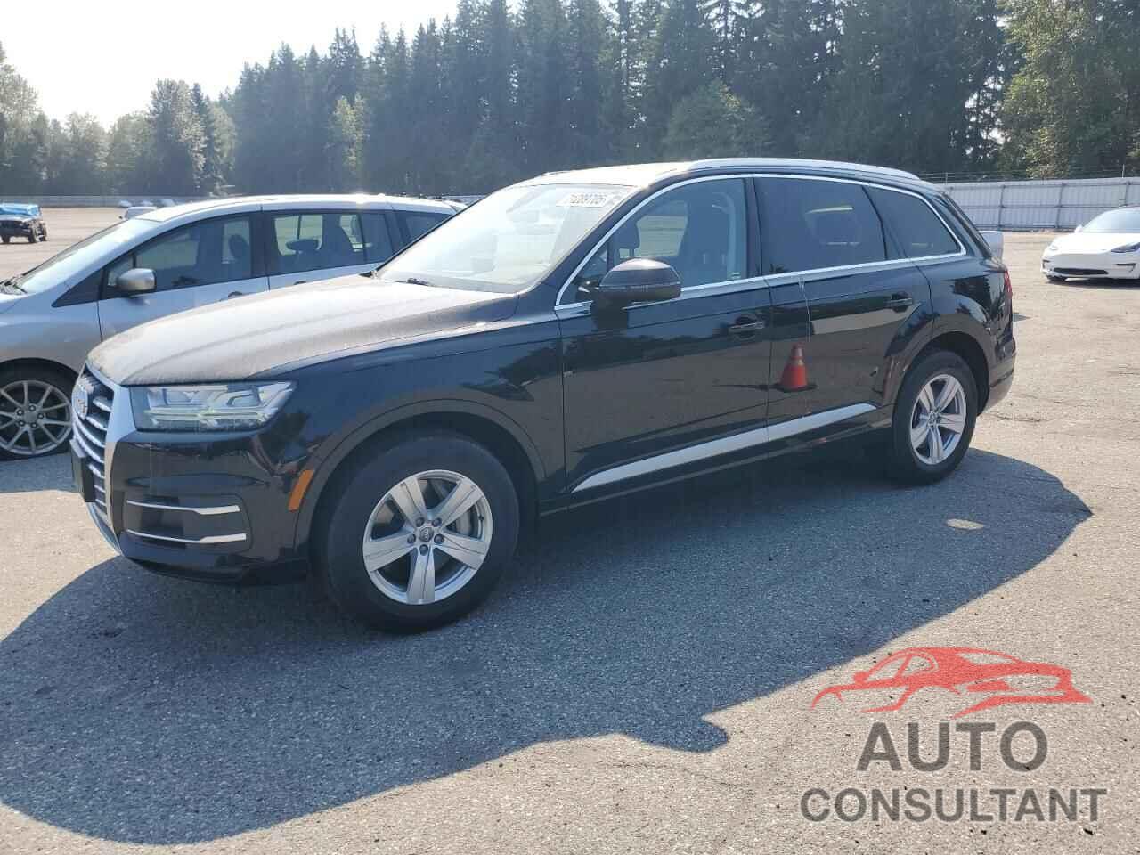 AUDI Q7 2019 - WA1LHAF77KD018923