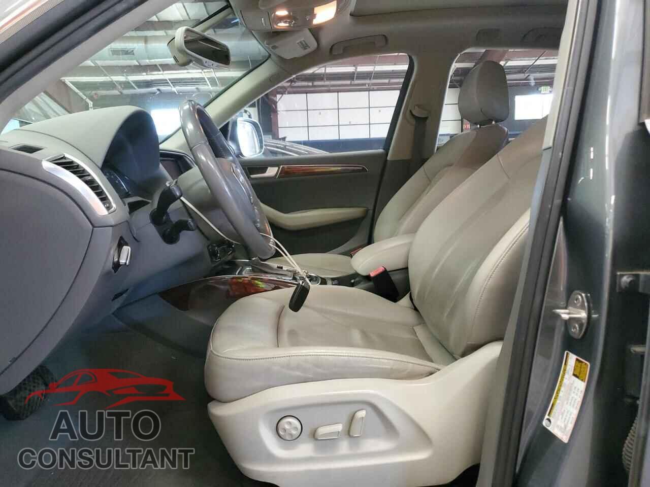 AUDI Q5 2012 - WA1LFAFP8CA123723