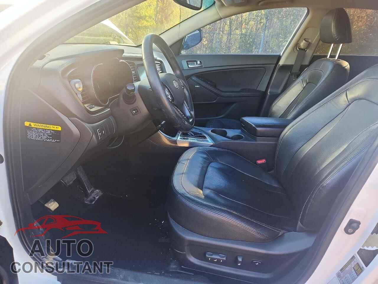 KIA OPTIMA 2011 - KNAGN4A74B5233997