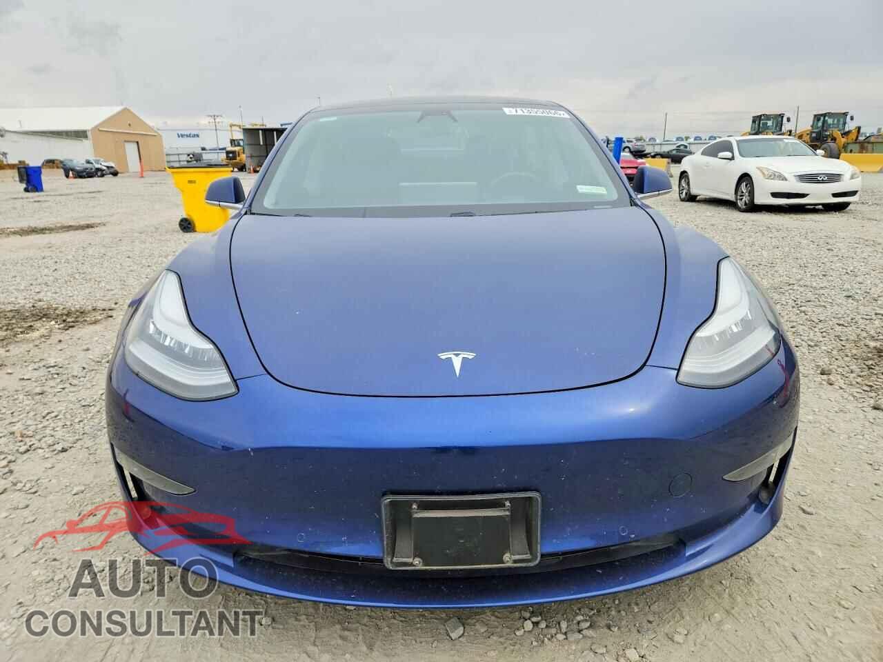 TESLA MODEL 3 2019 - 5YJ3E1EB6KF437326
