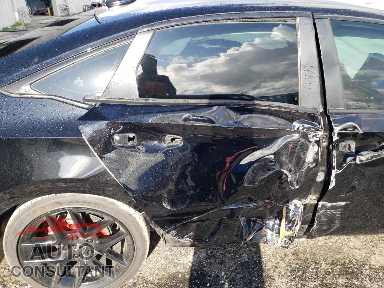 HONDA CIVIC 2023 - 2HGFE2F58PH545171