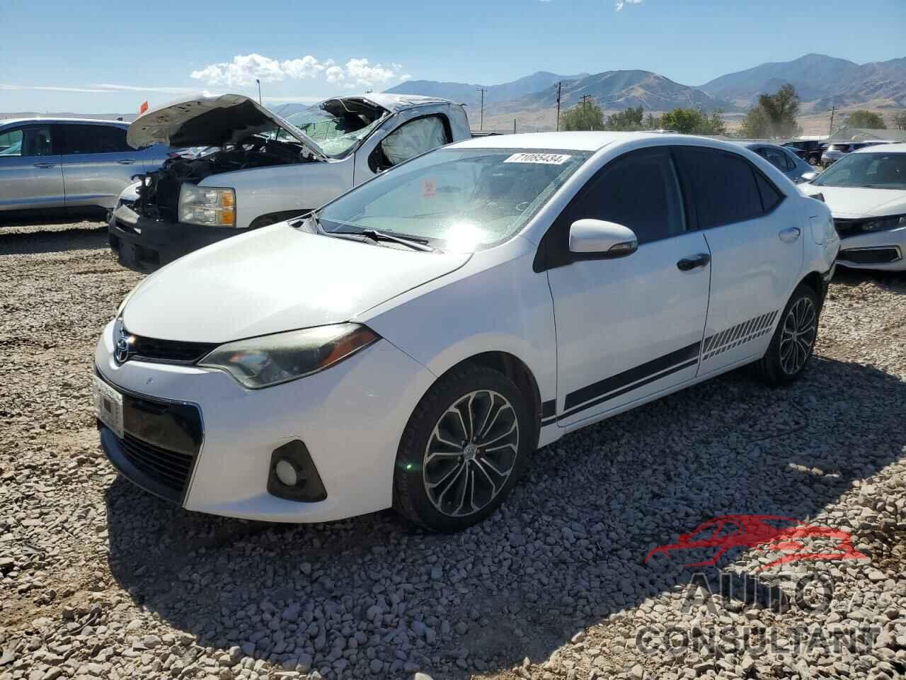 TOYOTA COROLLA 2016 - 5YFBURHE6GP449801