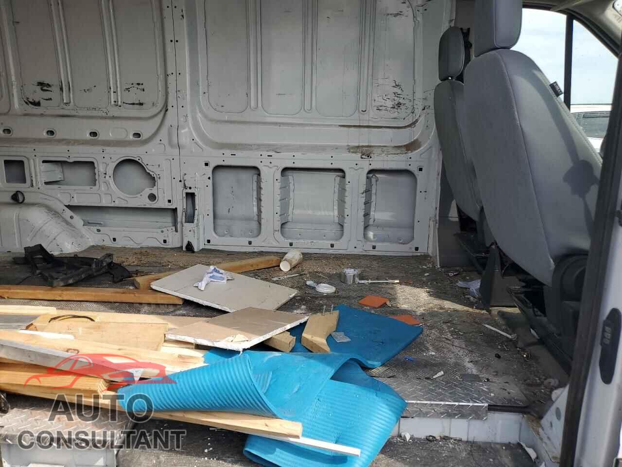 FORD TRANSIT 2019 - 1FTYR2CM2KKA65412