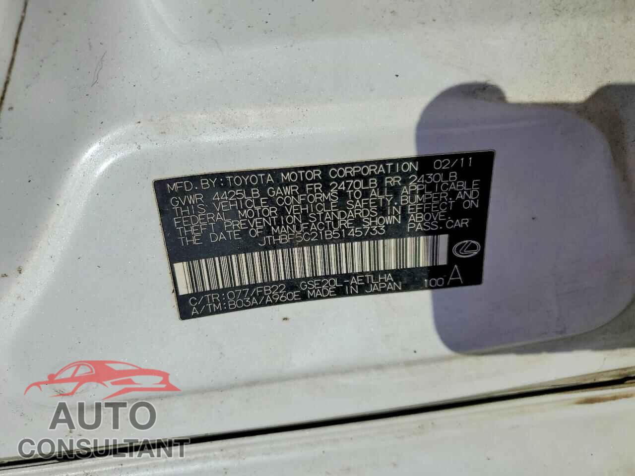 LEXUS IS 2011 - JTHBF5C21B5145733