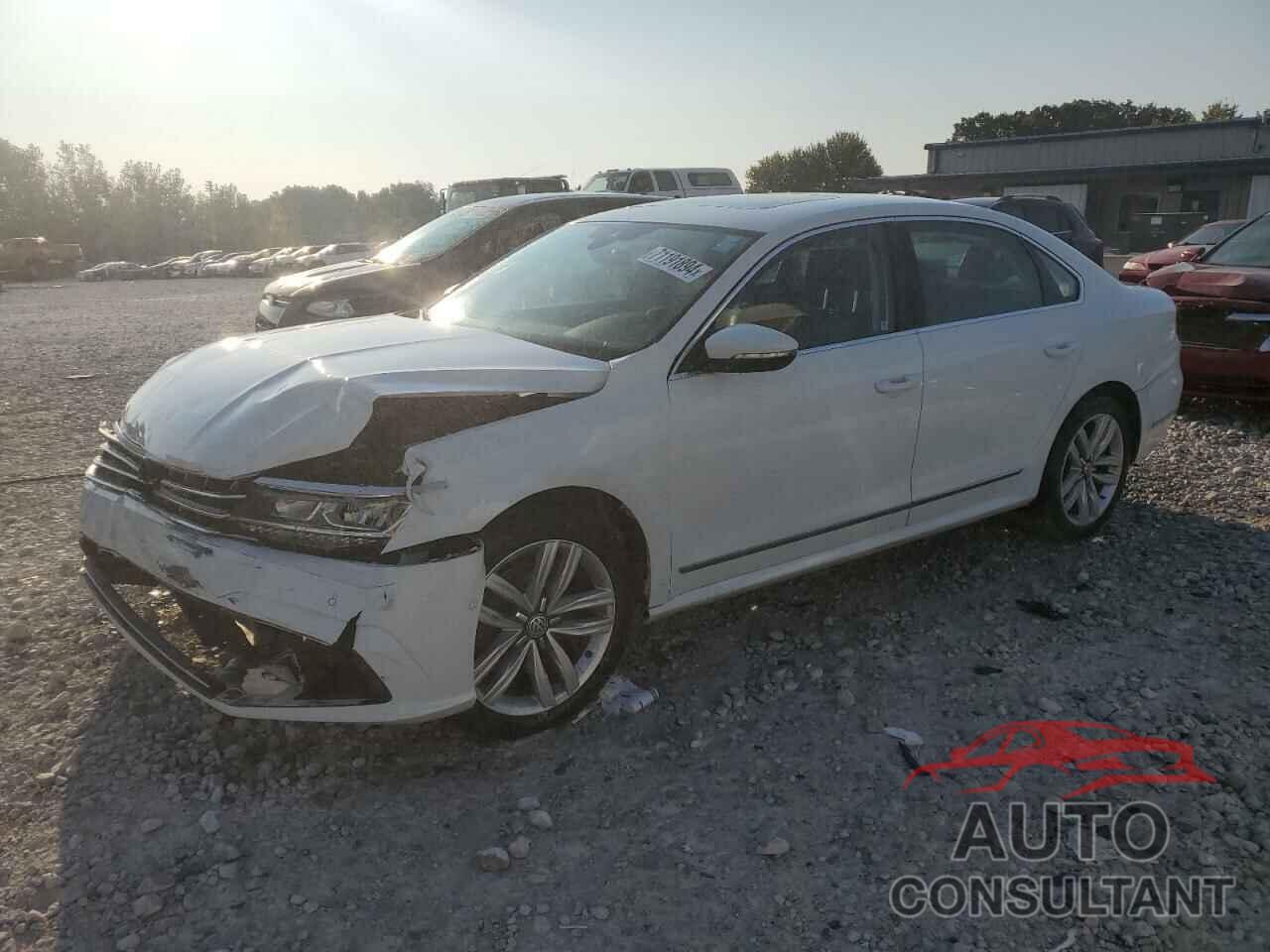 VOLKSWAGEN PASSAT 2017 - 1VWCT7A32HC015659