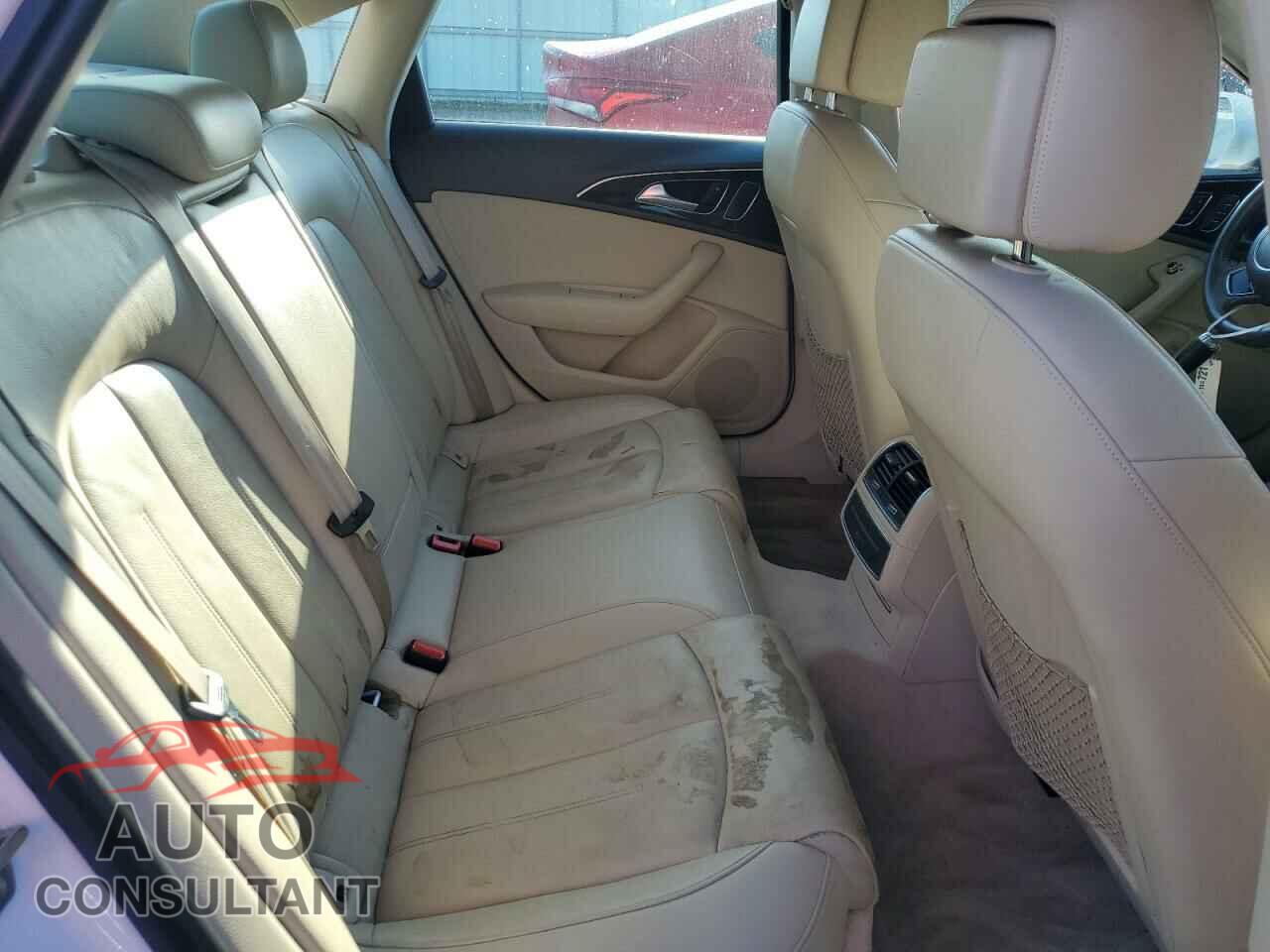 AUDI A6 2018 - WAUC8AFC0JN032199