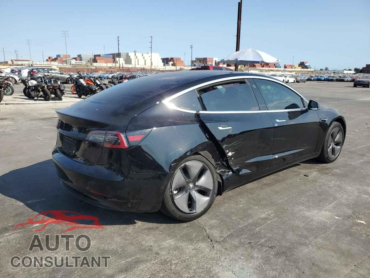 TESLA MODEL 3 2018 - 5YJ3E1EA2JF152080