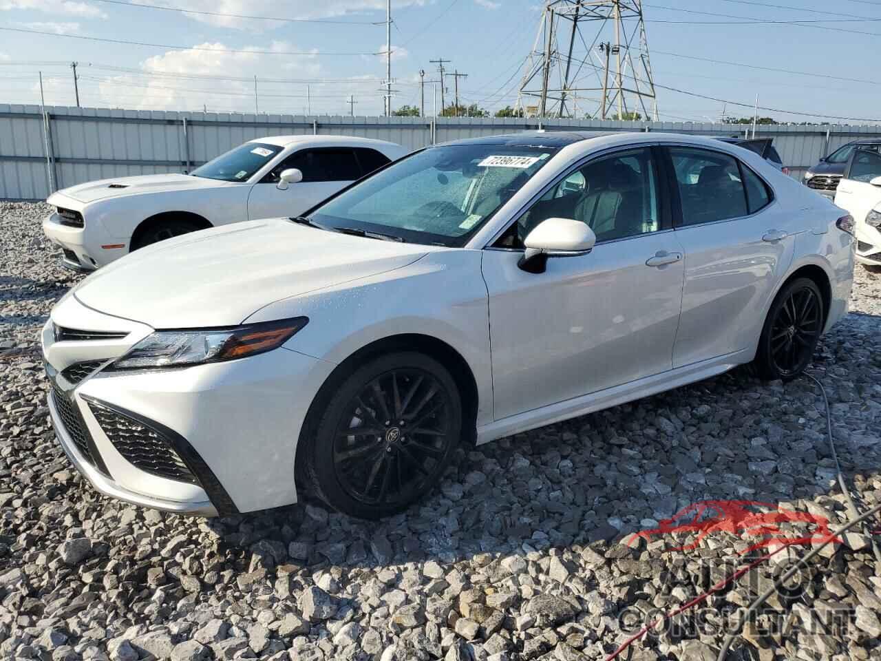 TOYOTA CAMRY 2023 - 4T1K61AK8PU722585