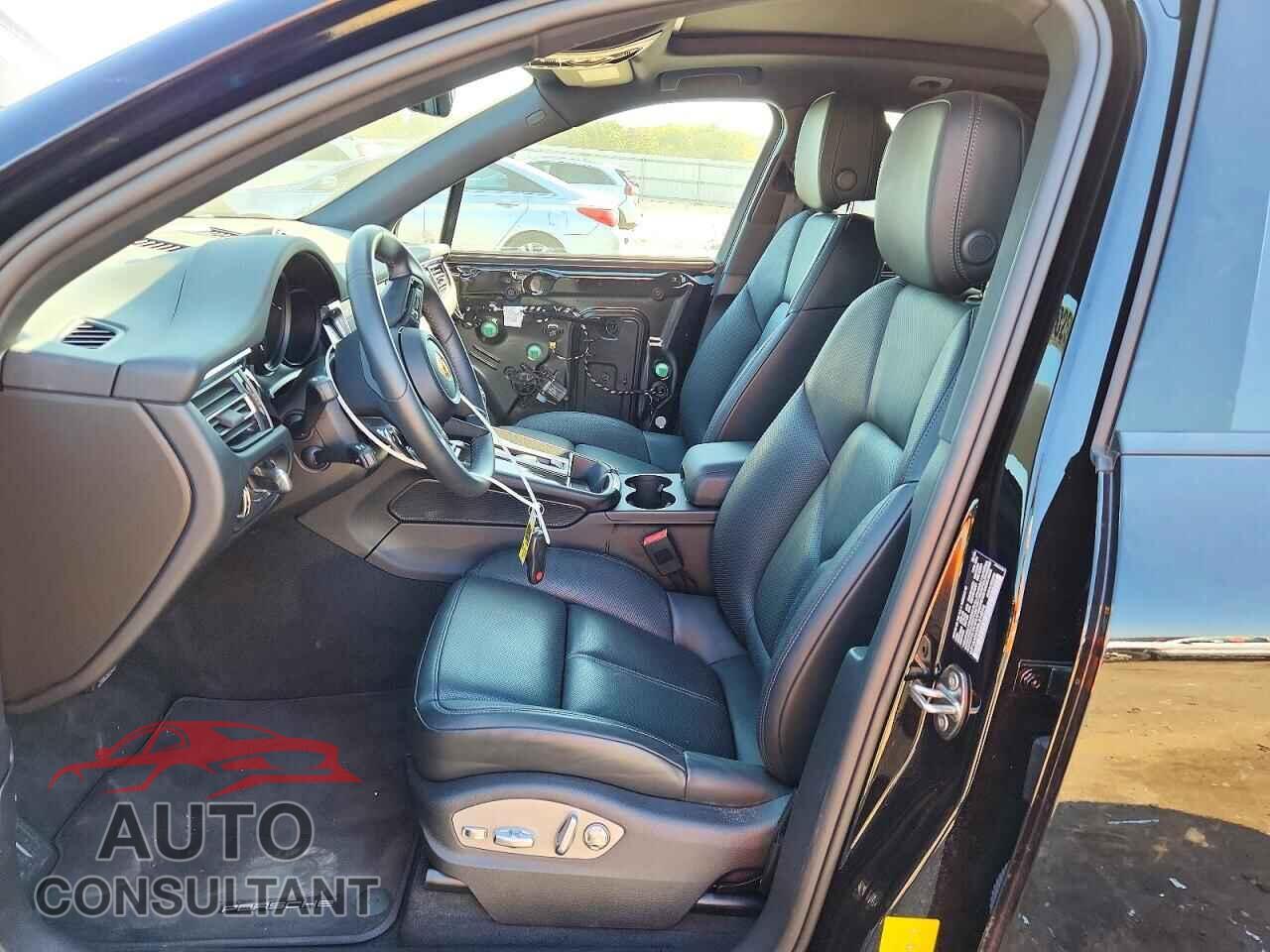 PORSCHE MACAN 2024 - WP1AA2A50RLB14274