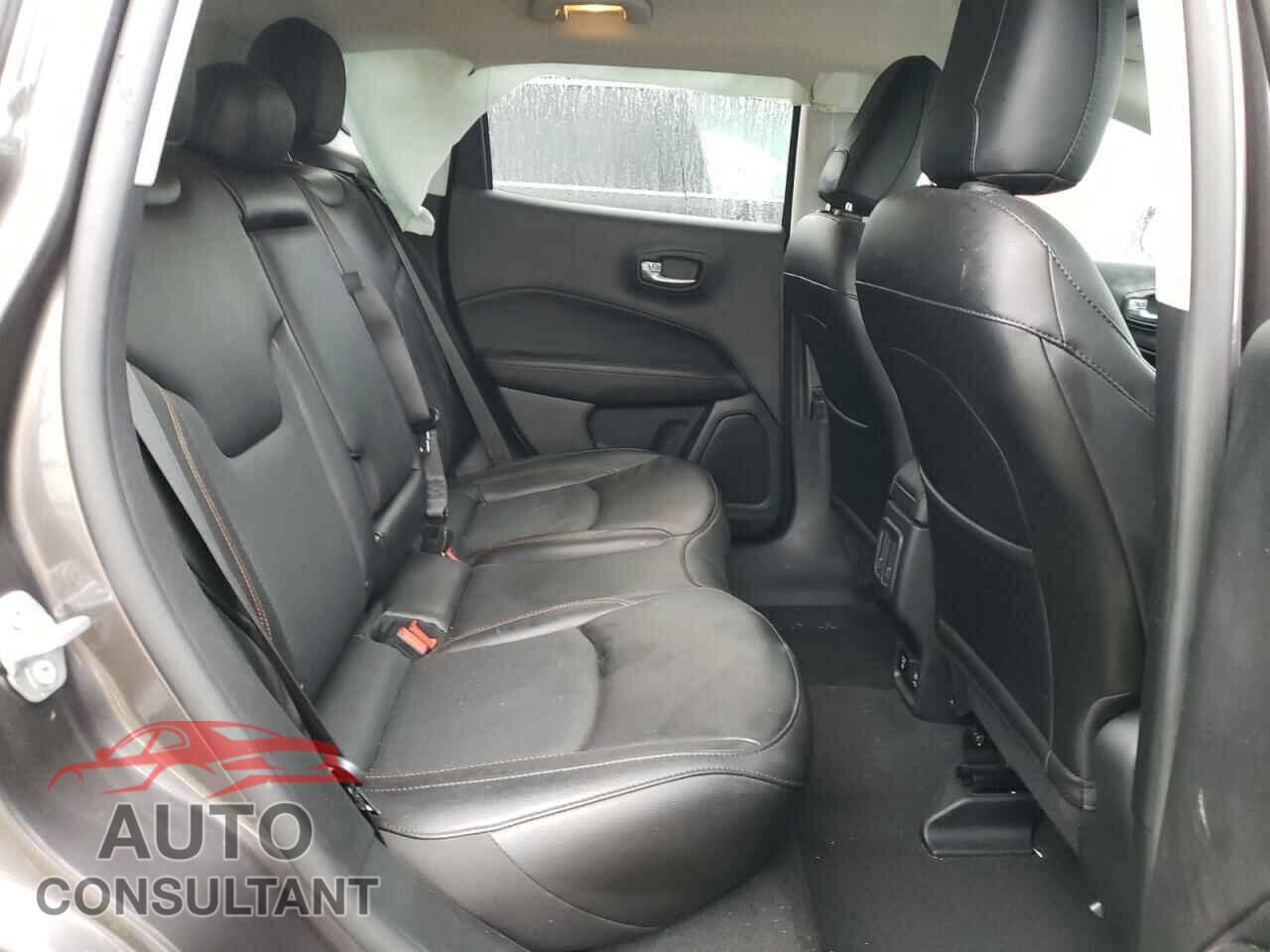 JEEP COMPASS 2021 - 3C4NJDCB2MT544094
