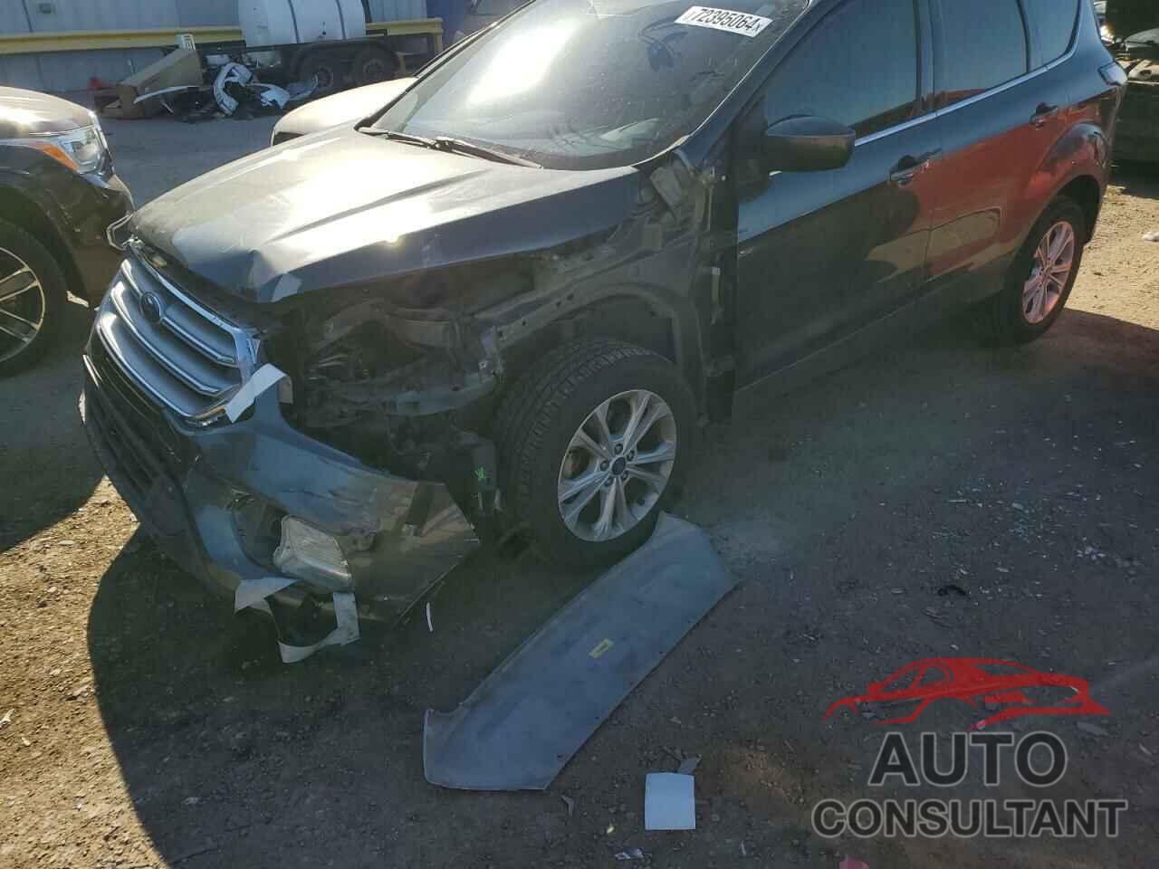 FORD ESCAPE 2017 - 1FMCU0GD4HUE24761