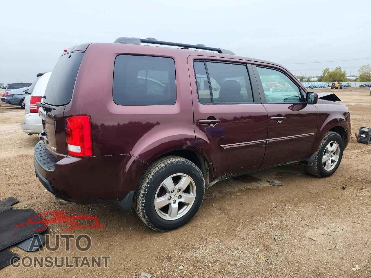 HONDA PILOT 2011 - 5FNYF4H67BB031042
