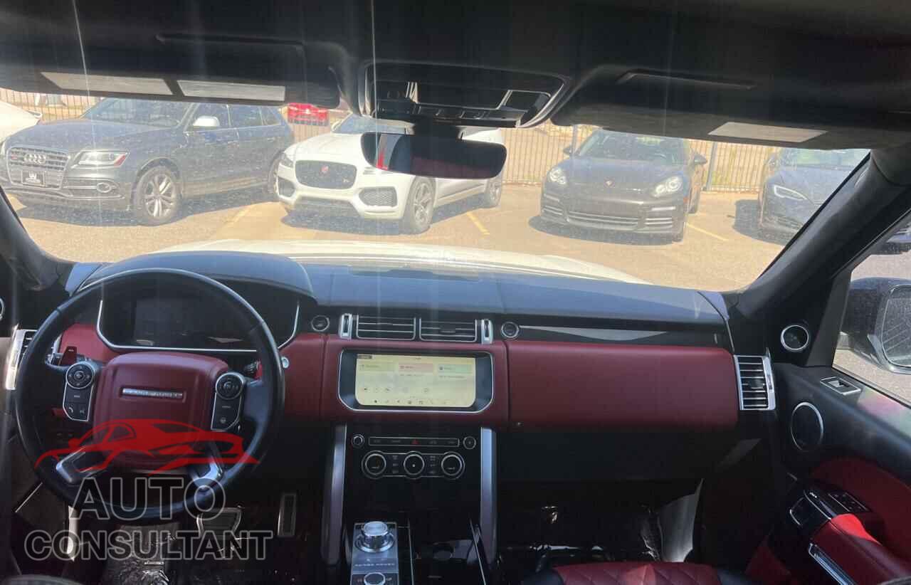 LAND ROVER RANGEROVER 2017 - SALGW2FE9HA351421