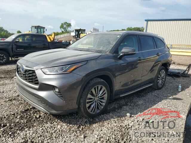 TOYOTA HIGHLANDER 2021 - 5TDFARAH5MS012308