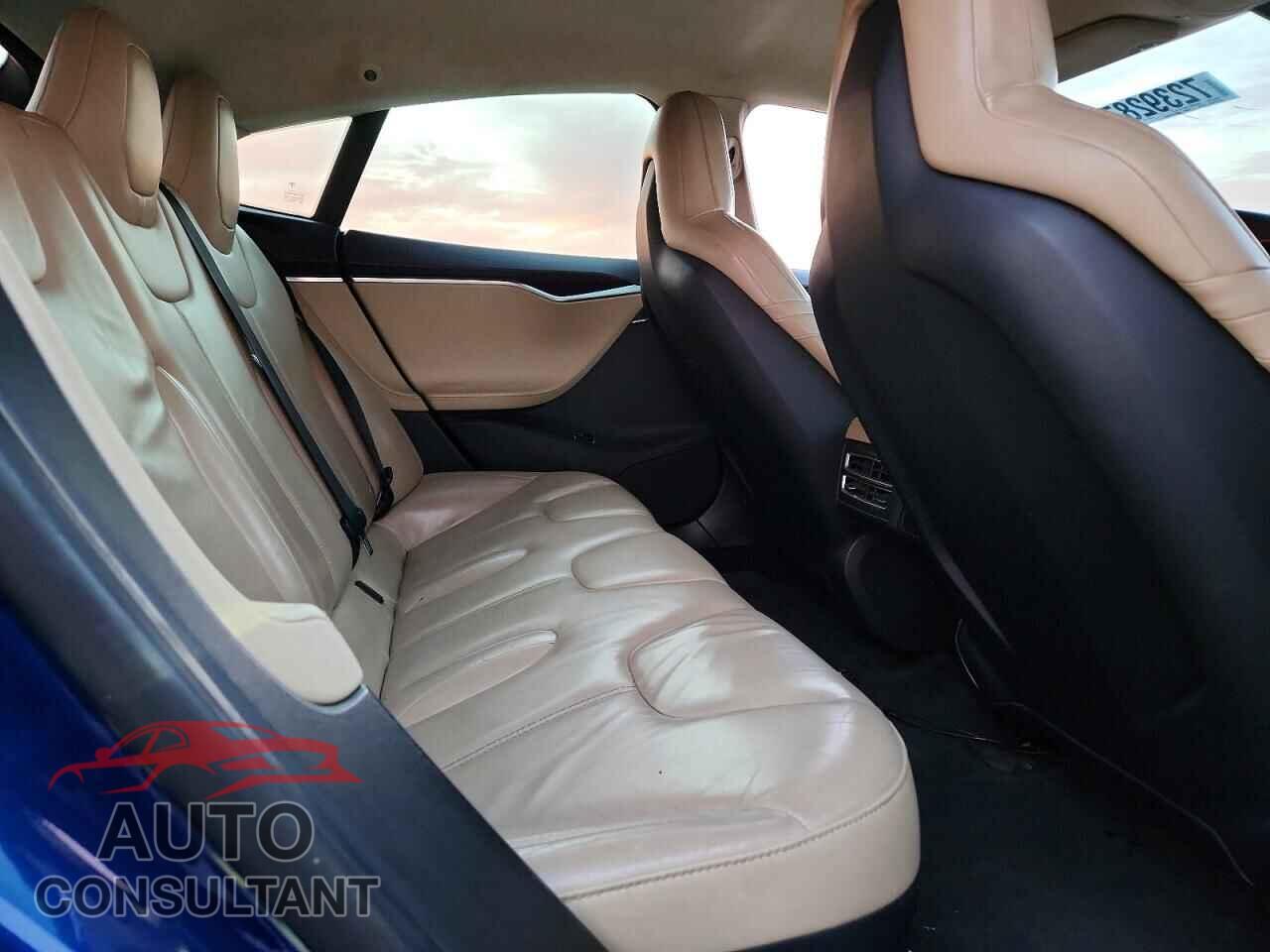 TESLA MODEL S 2015 - 5YJSA1H4XFF098452