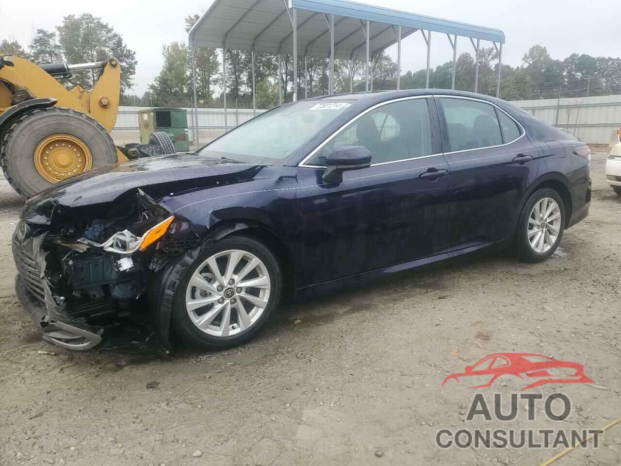 TOYOTA CAMRY 2022 - 4T1C11AK1NU017272