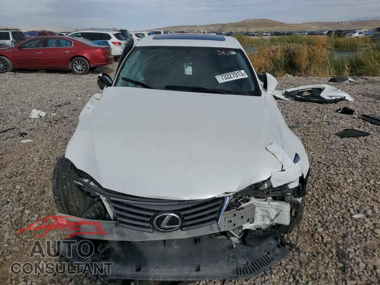 LEXUS IS 2015 - JTHBF1D28F5063964