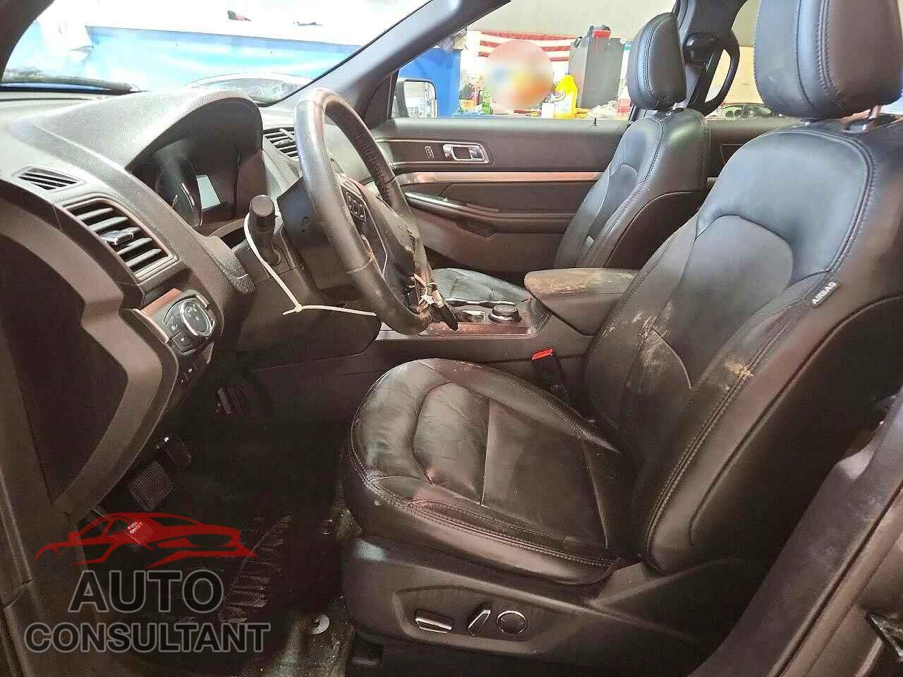 FORD EXPLORER 2018 - 1FM5K8D85JGB98285