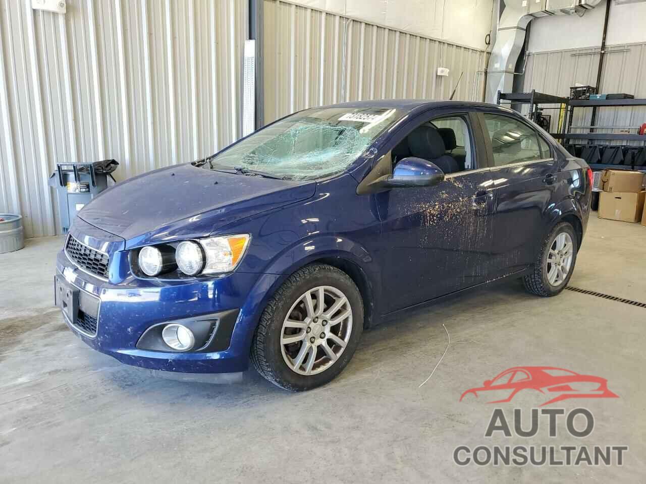 CHEVROLET SONIC 2013 - 1G1JC5SH1D4140402