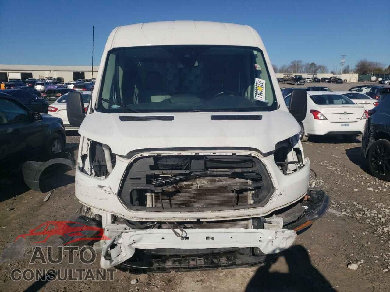 FORD TRANSIT 2019 - 1FTYR2CM7KKB65103
