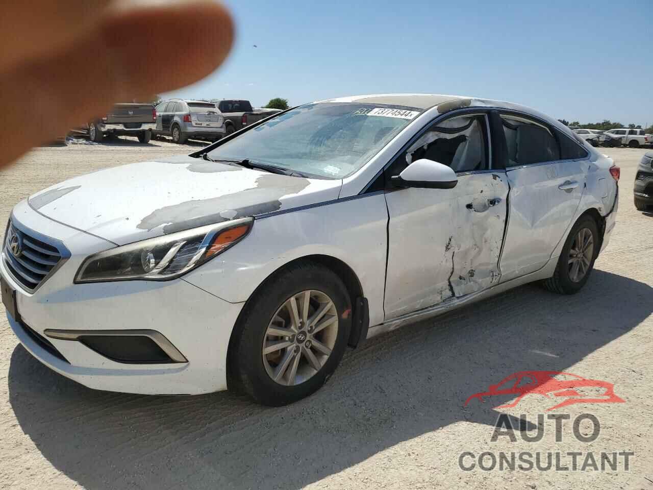 HYUNDAI SONATA 2017 - 5NPE24AF7HH456375