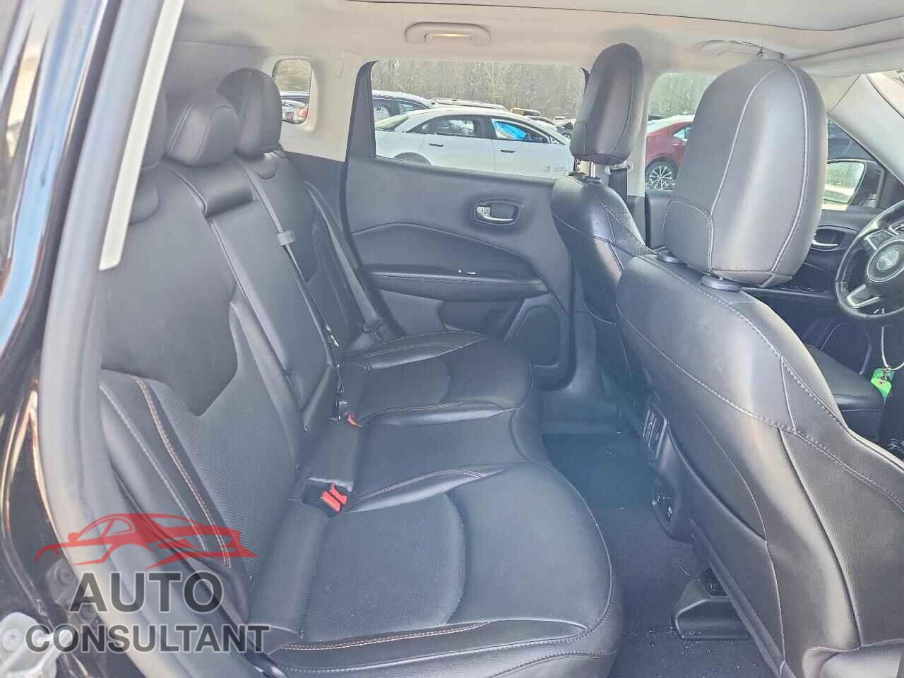 JEEP COMPASS 2020 - 3C4NJDCB4LT161532