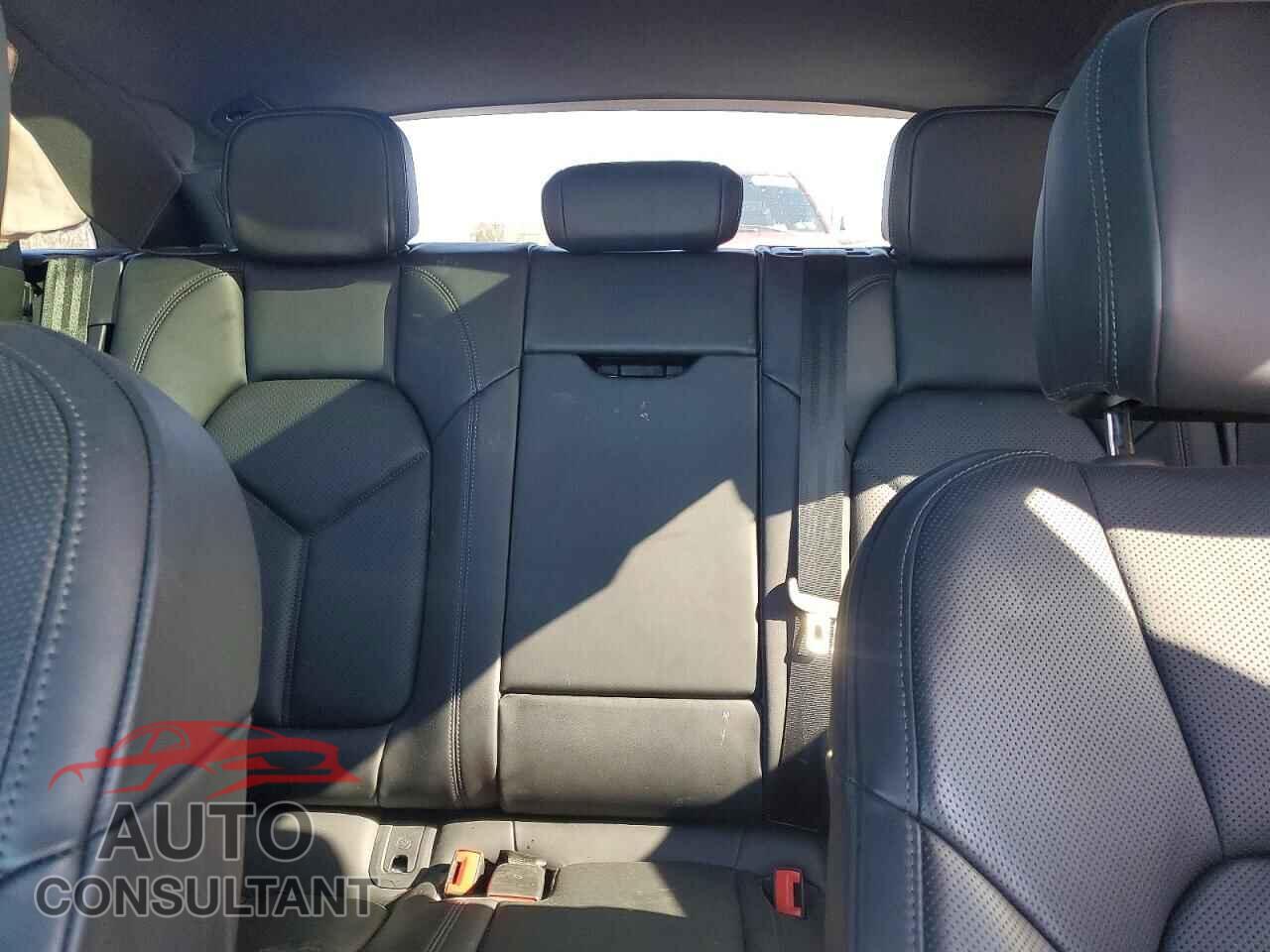 PORSCHE MACAN BASE 2025 - WP1AA2A59SLB00573