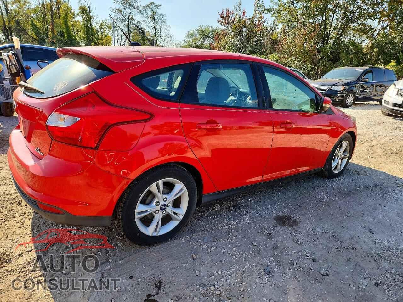 FORD FOCUS 2014 - 1FADP3K26EL203225