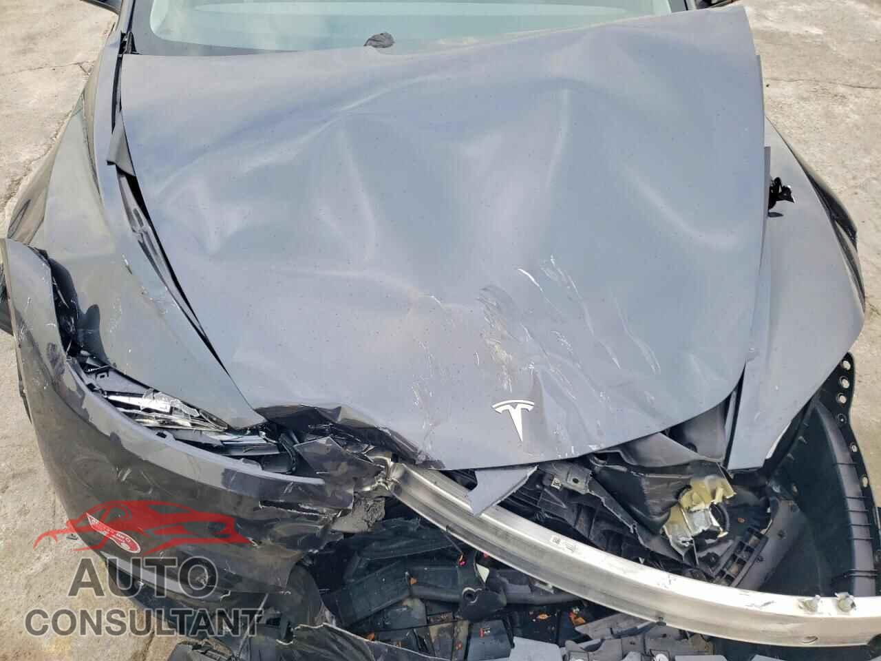 TESLA MODEL 3 2024 - 5YJ3E1EA4RF731213