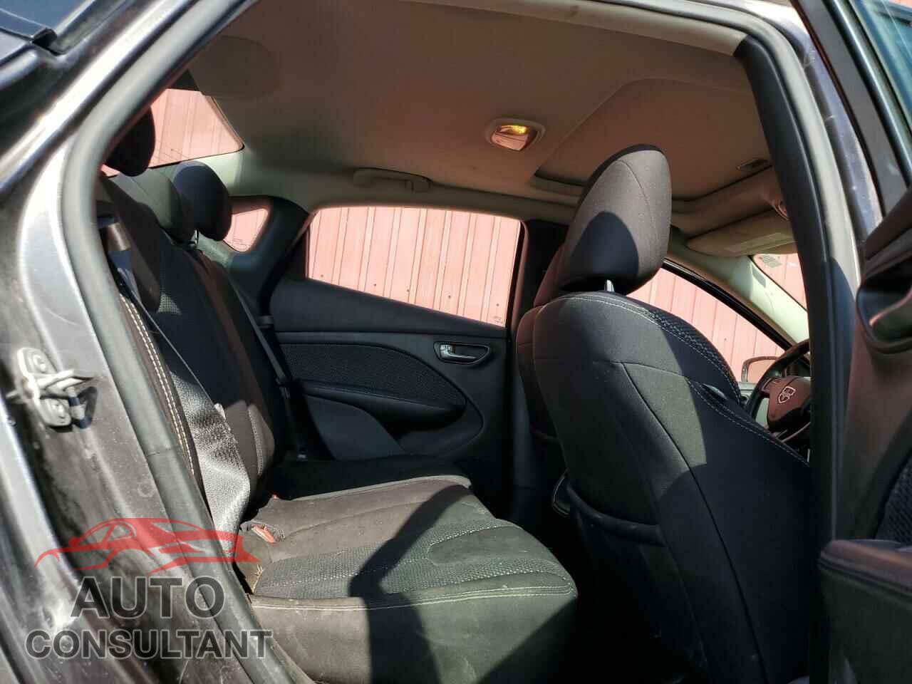 DODGE DART 2015 - 1C3CDFBB0FD247513
