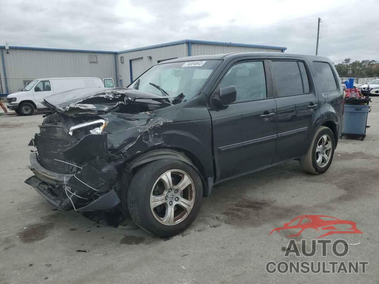 HONDA PILOT 2015 - 5FNYF3H53FB012057