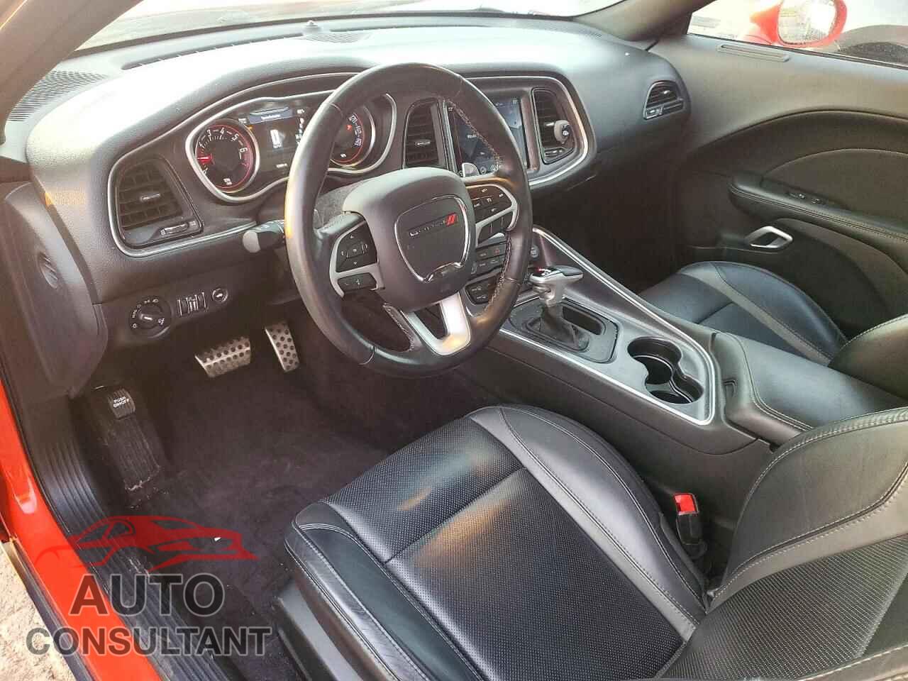 DODGE CHALLENGER 2017 - 2C3CDZGG8HH652076