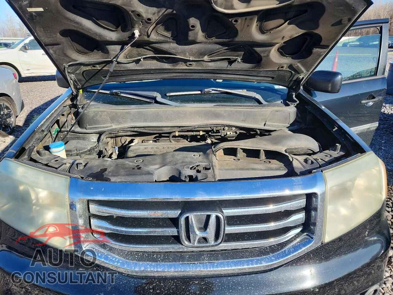 HONDA PILOT 2013 - 5FNYF3H24DB044213