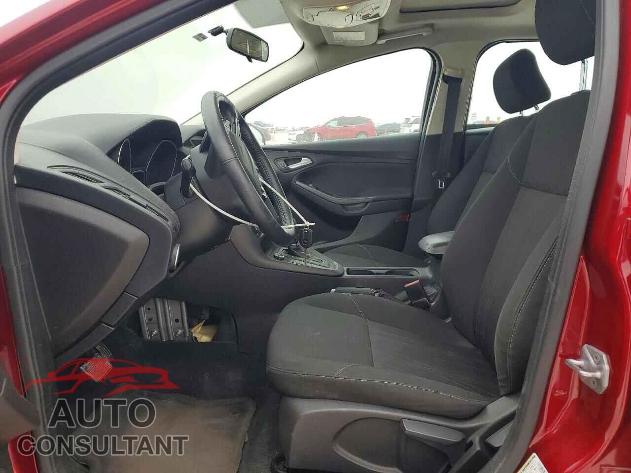 FORD FOCUS 2017 - 1FADP3M27HL204790
