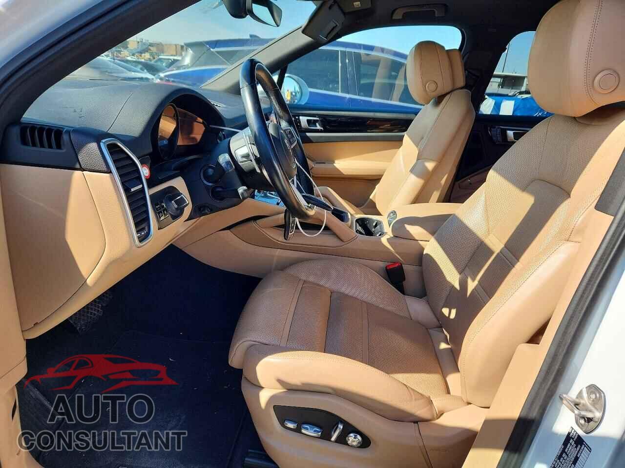 PORSCHE CAYENNE 2021 - WP1AA2AY7MDA10233