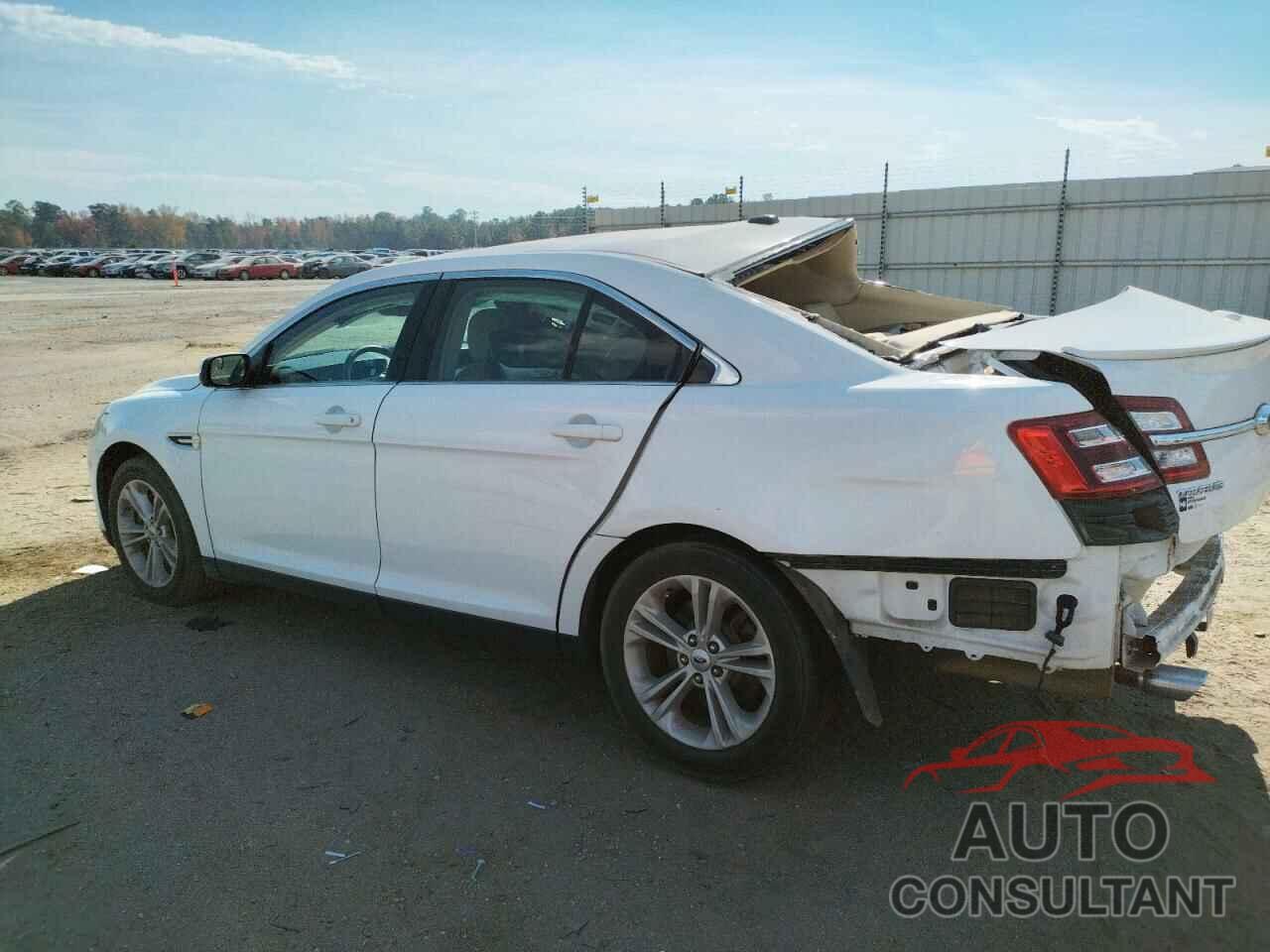 FORD TAURUS 2016 - 1FAHP2E89GG156845