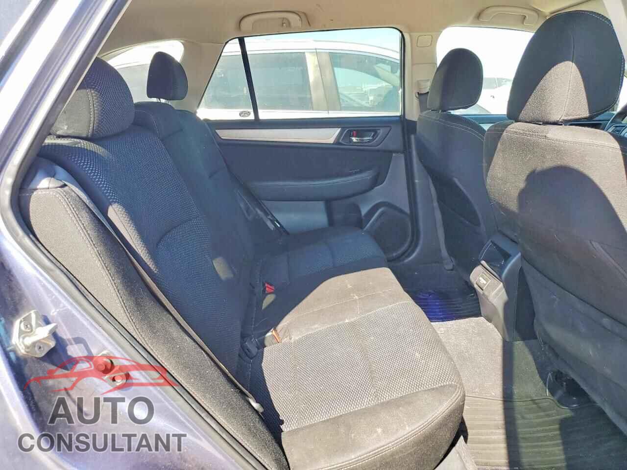 SUBARU OUTBACK 2018 - 4S4BSAFC8J3256408