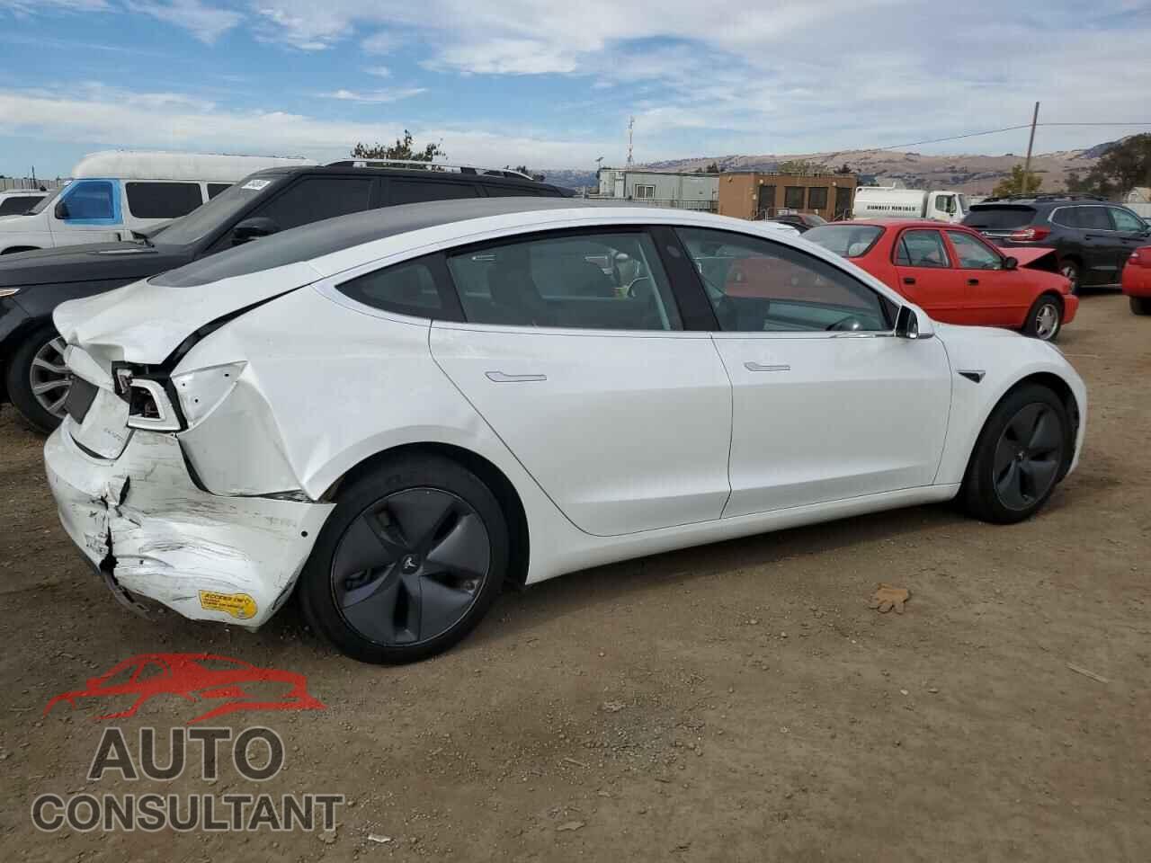TESLA MODEL 3 2020 - 5YJ3E1EB9LF746483