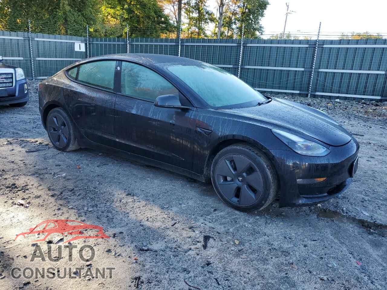 TESLA MODEL 3 2021 - 5YJ3E1EB5MF960579