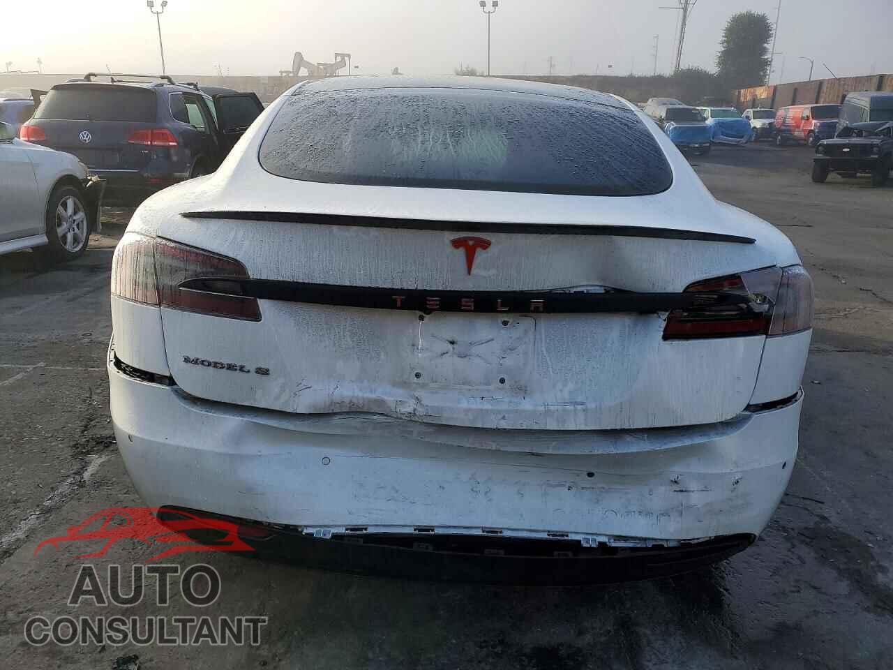 TESLA MODEL S 2017 - 5YJSA1E28HF232252