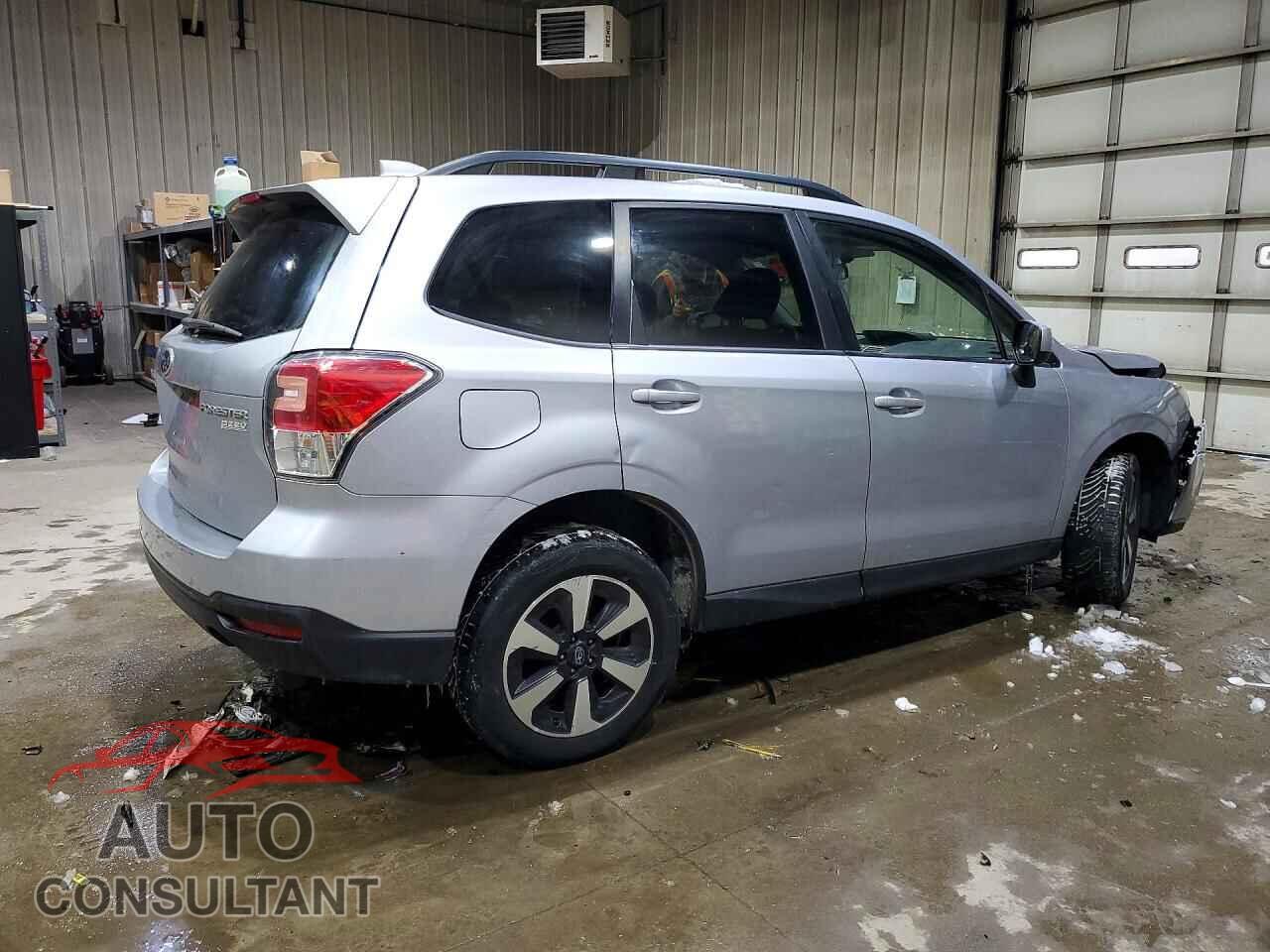 SUBARU FORESTER 2017 - JF2SJAEC5HH514861