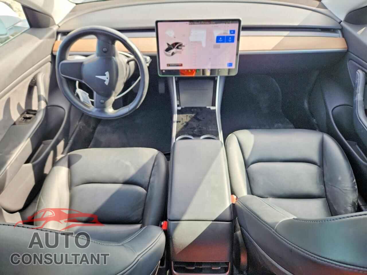 TESLA MODEL 3 2018 - 5YJ3E1EA2JF076117