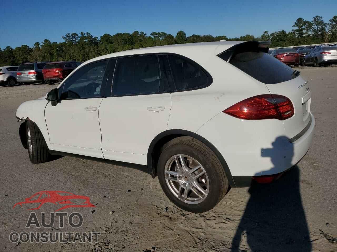 PORSCHE CAYENNE 2013 - WP1AA2A24DLA01801