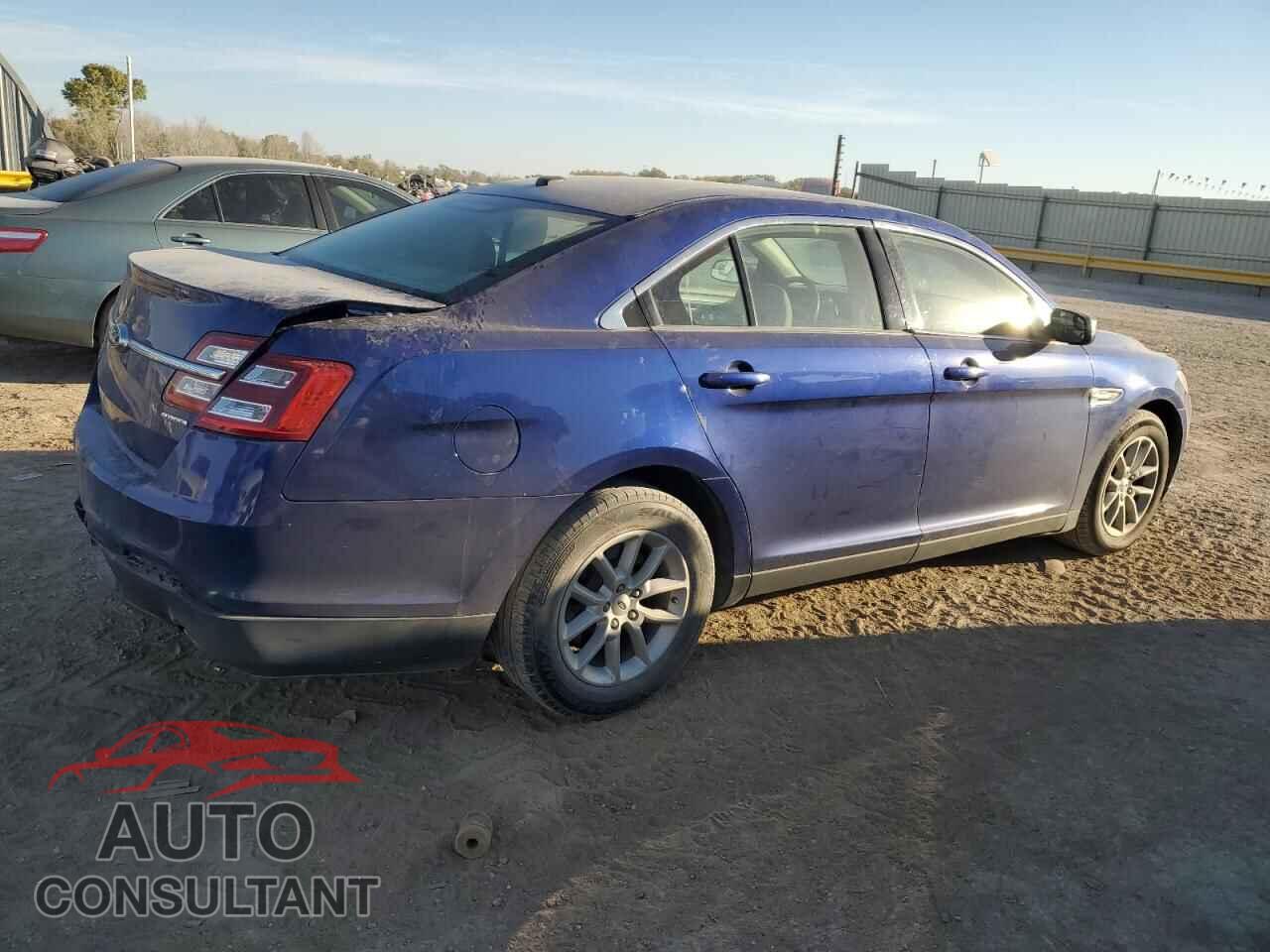 FORD TAURUS 2015 - 1FAHP2D87FG128137