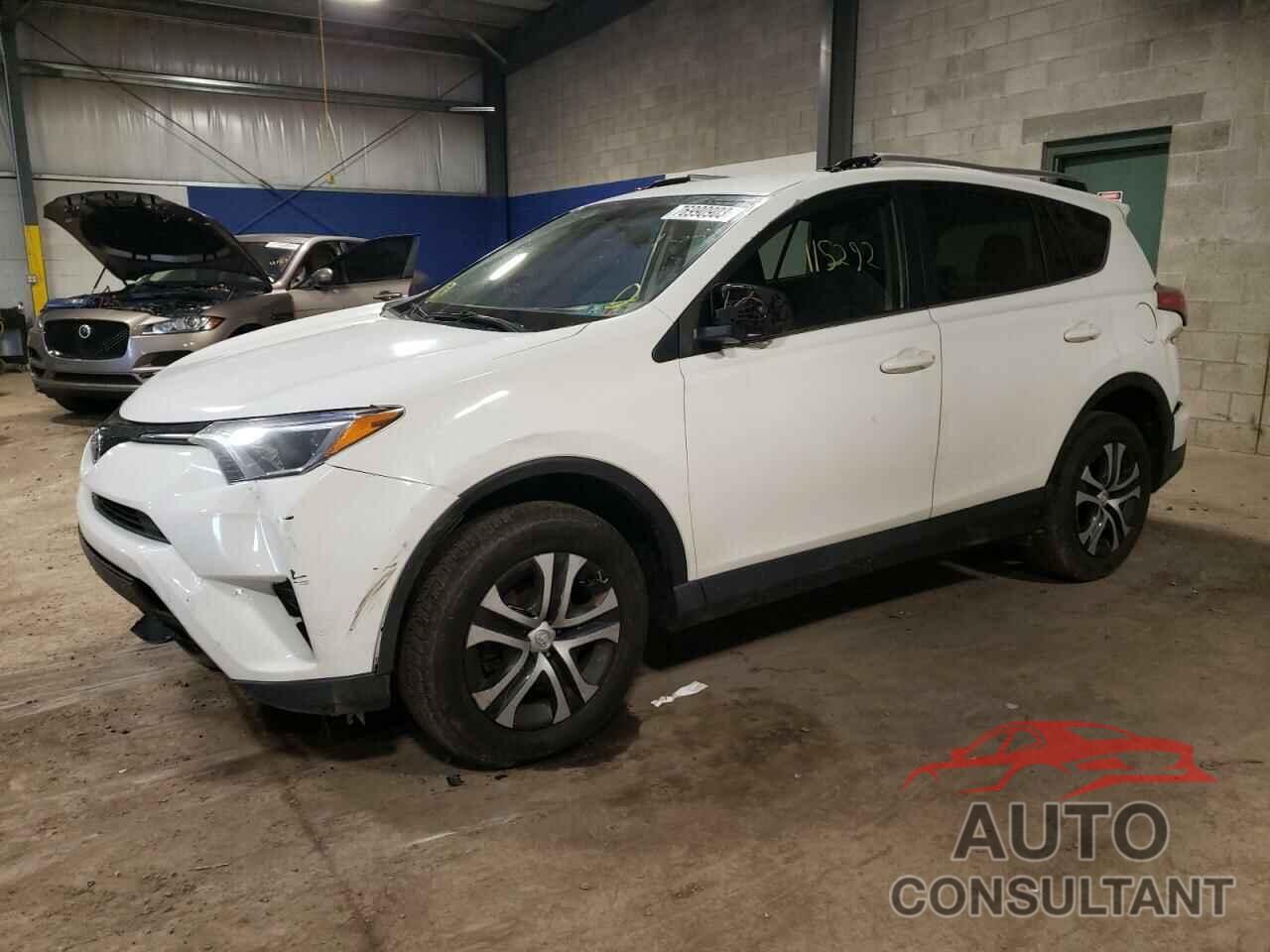TOYOTA RAV4 2016 - JTMBFREV8GD191590