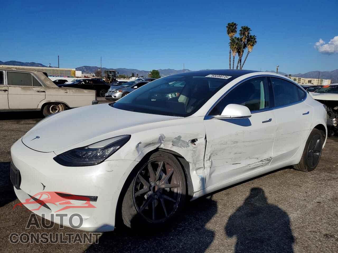 TESLA MODEL 3 2018 - 5YJ3E1EA2JF049399