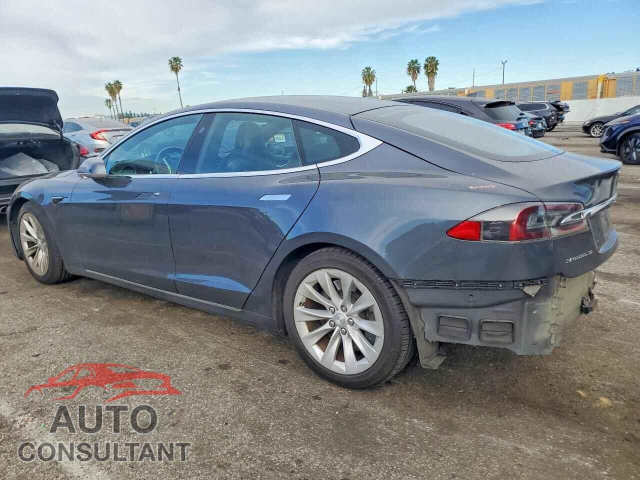 TESLA MODEL S 2017 - 5YJSA1E12HF183203